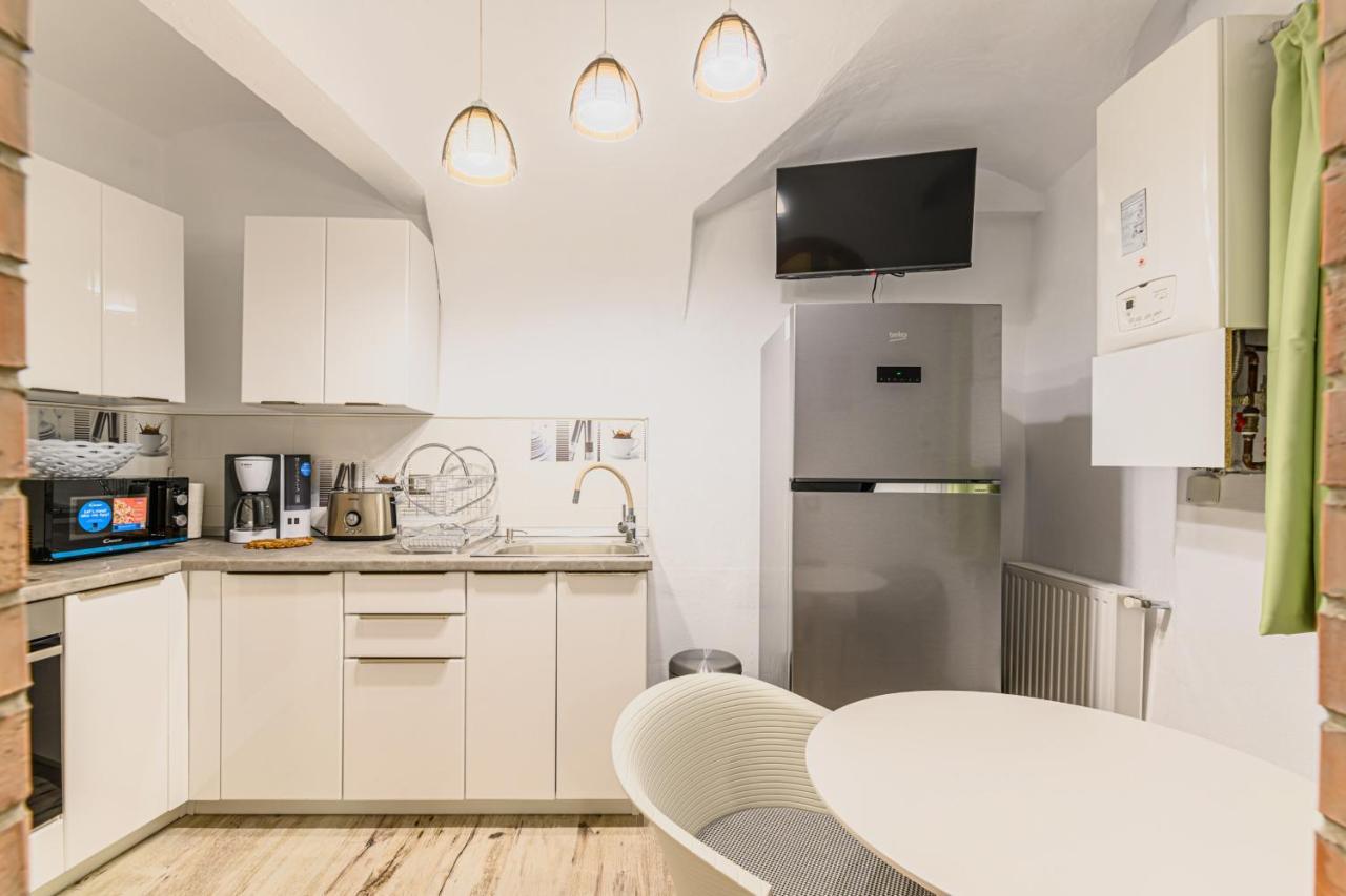 Dimora Np - Brasov Apartment Ngoại thất bức ảnh
